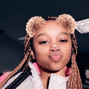 Meet your Posher, Tiesha